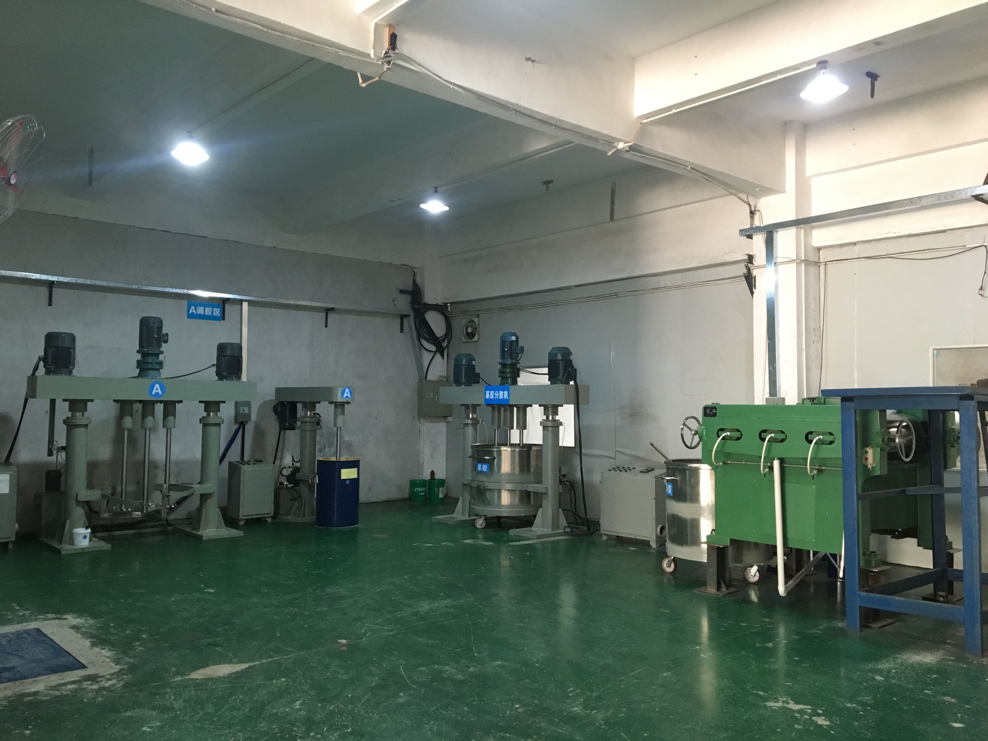 液體硅膠原材料生產廠家 液體硅膠生產設備